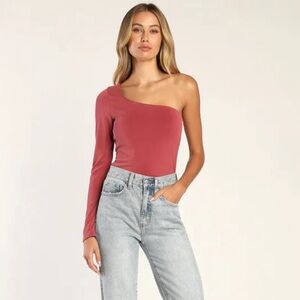 Rusty Rose One-Shoulder Long Sleeve Top